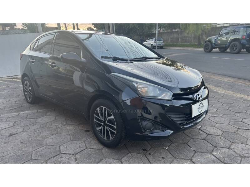 HYUNDAI - HB20S - 2014/2014 - Preta - R$ 22.990,00