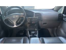 CHEVROLET - ZAFIRA - 2009/2009 - Cinza - R$ 17.900,00