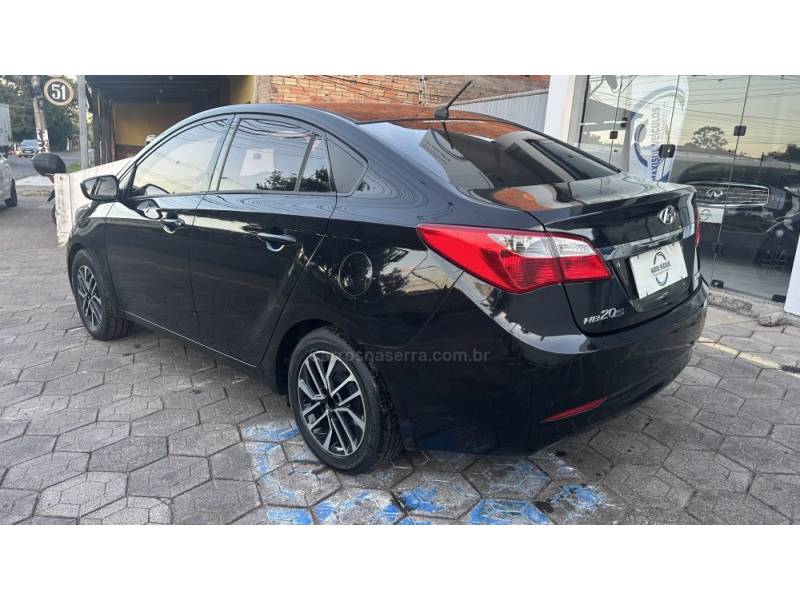 HYUNDAI - HB20S - 2014/2014 - Preta - R$ 22.990,00